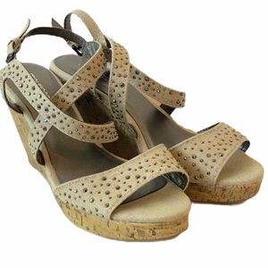 8 Maurices wedge sandals